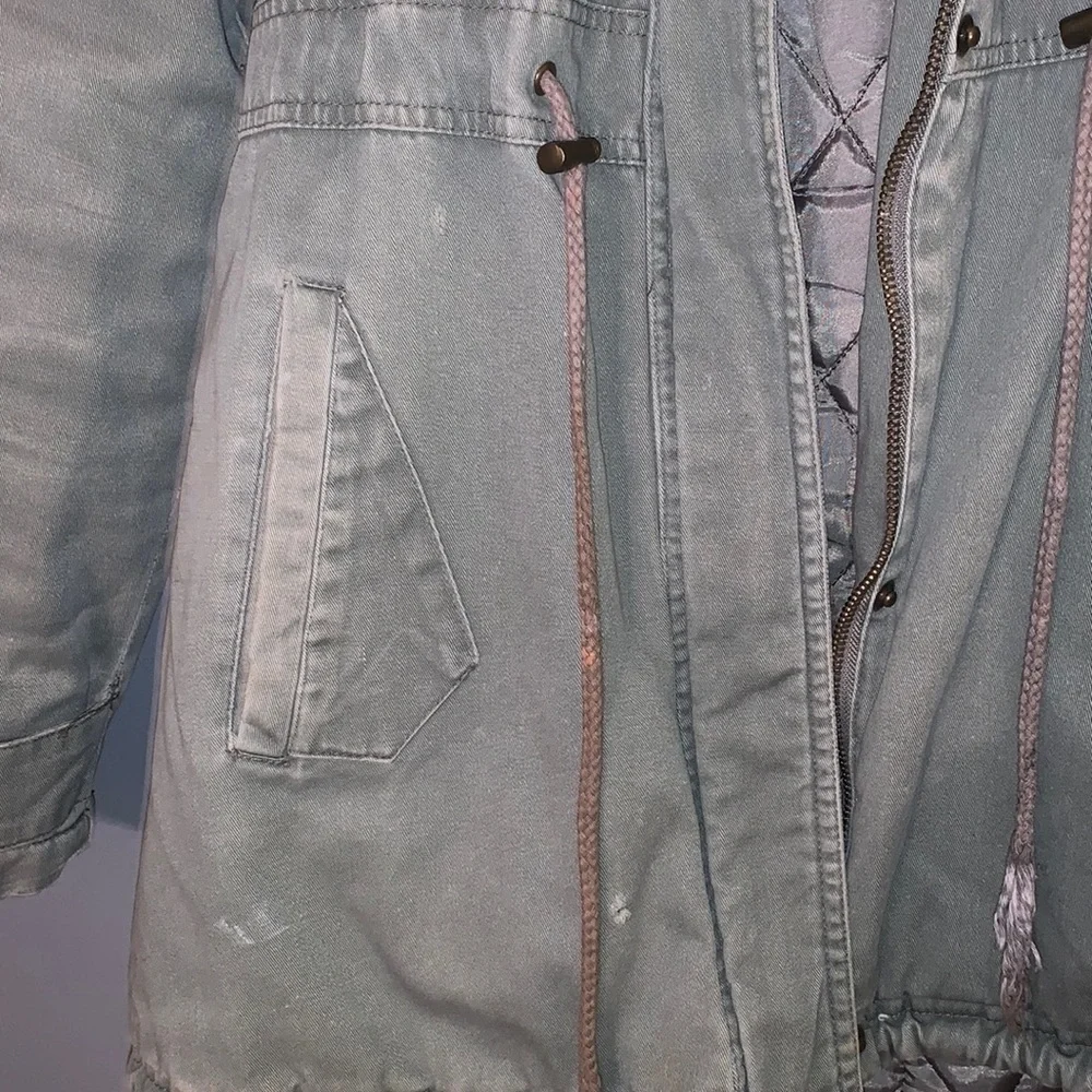 American rag jacket. Sized small. Army green. - Picture 2 of 8